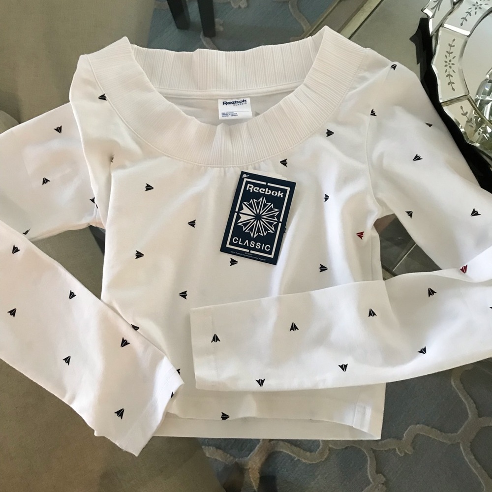 Reebok Brand NWT Awesome Long Sleeve Crop XS